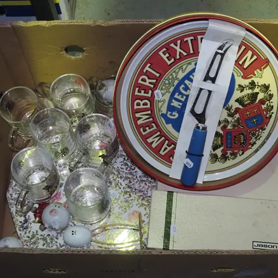 box; camembert plate, beer mugs etc