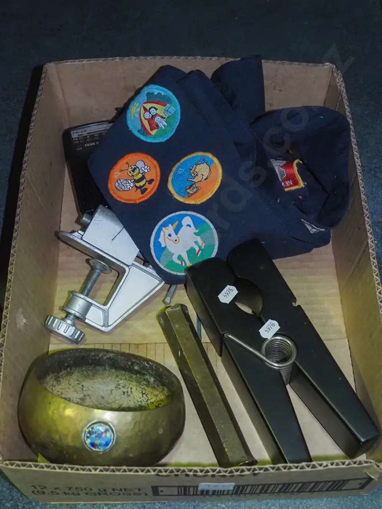 box; small radio, girl guide sash, hobby vice etc Image 1++