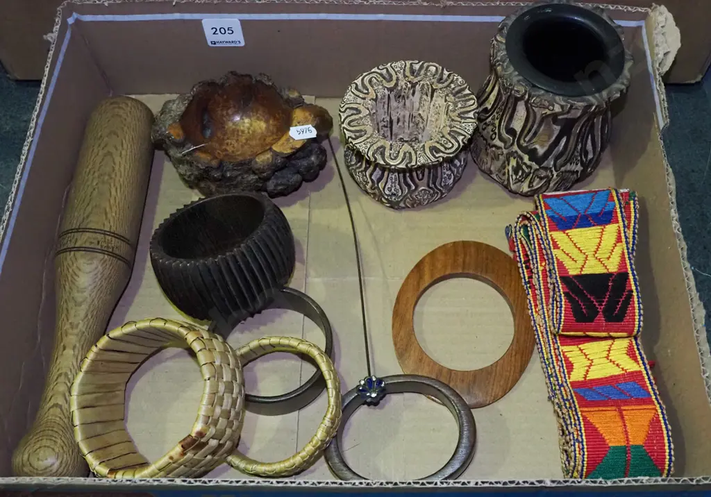 box; carved ponga vases, wooden bangles, small club etc Image 1++