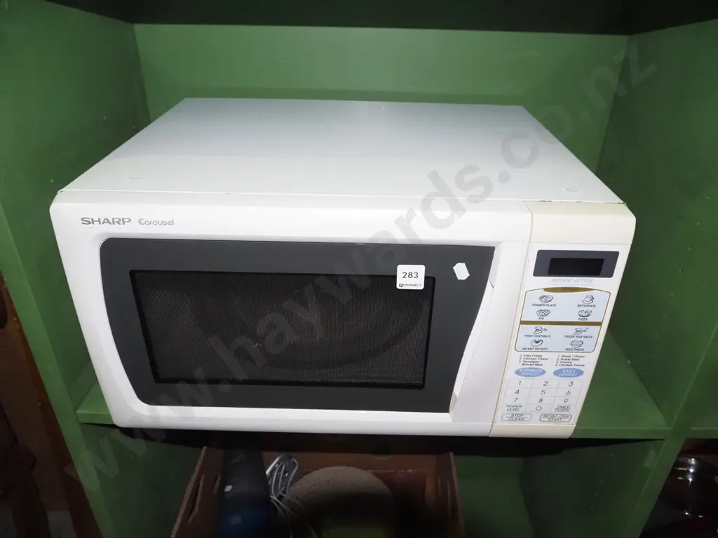 Sharp Carousel microwave Image 1++