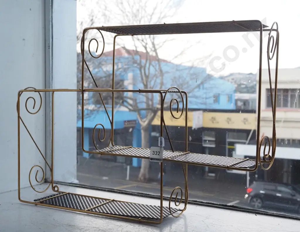 retro wall mounted shelves Image 1++