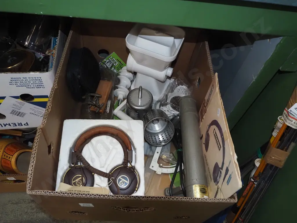 box; desk top slicer, mincer, small tubular heater, 1970s headphones Image 1++