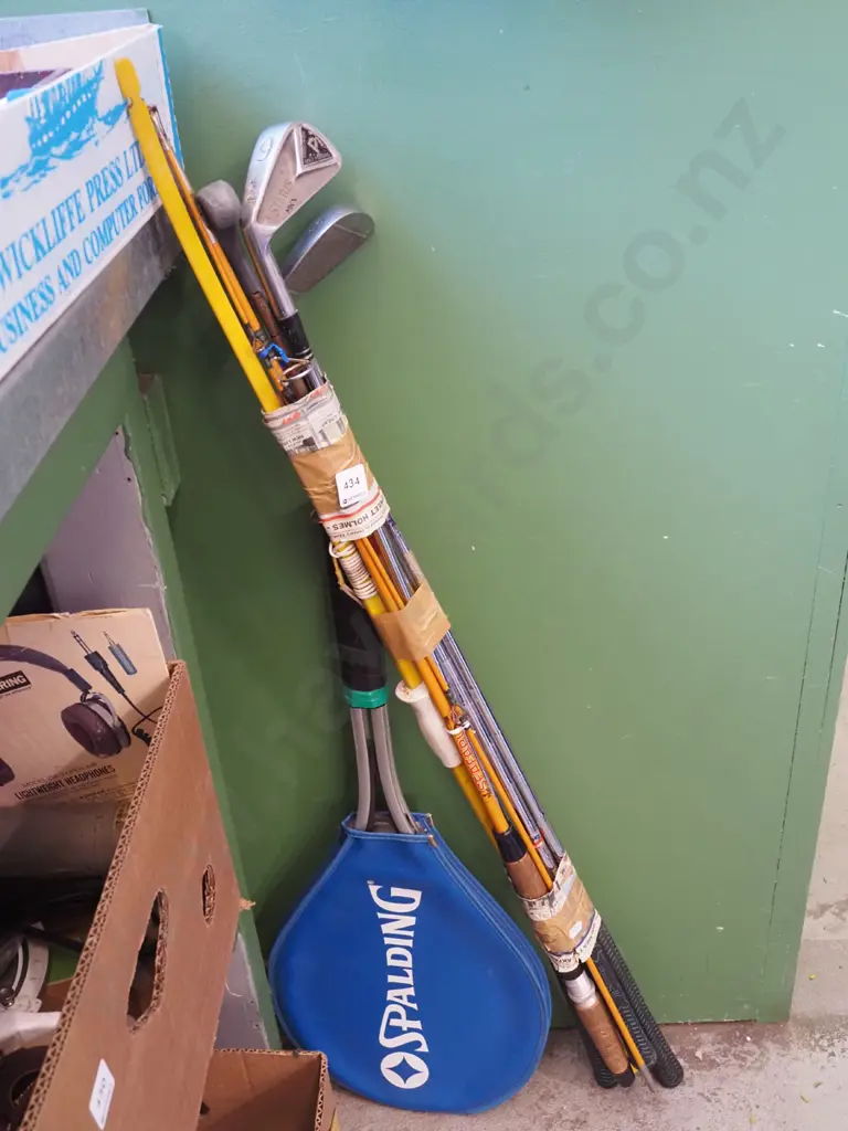 golf clubs, tennis racket, rods etc Image 1++