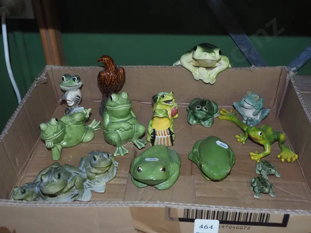 ornamental frogs Image 1++