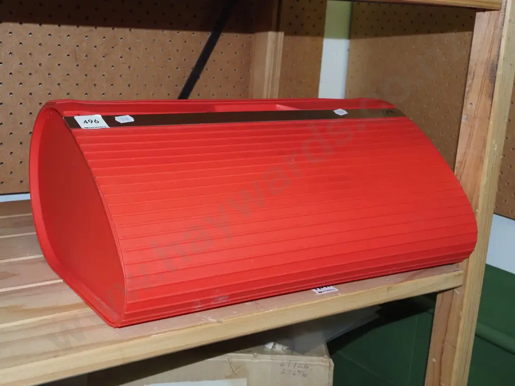 rubber breadbin Image 1++