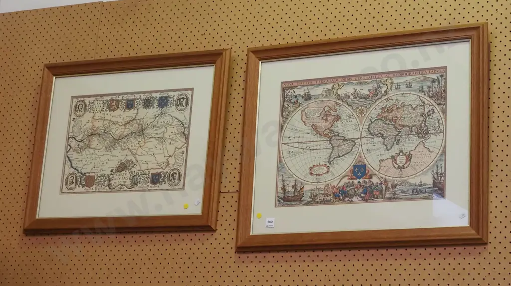 2x framed reproduction Middle Ages prints - yellow dots Image 1++