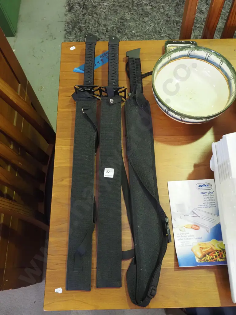 3x Japanese swords and sheaths - Longest 740 Image 1++