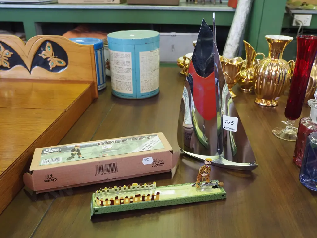 chrome yacht, Tin Treasures golf set Image 1++