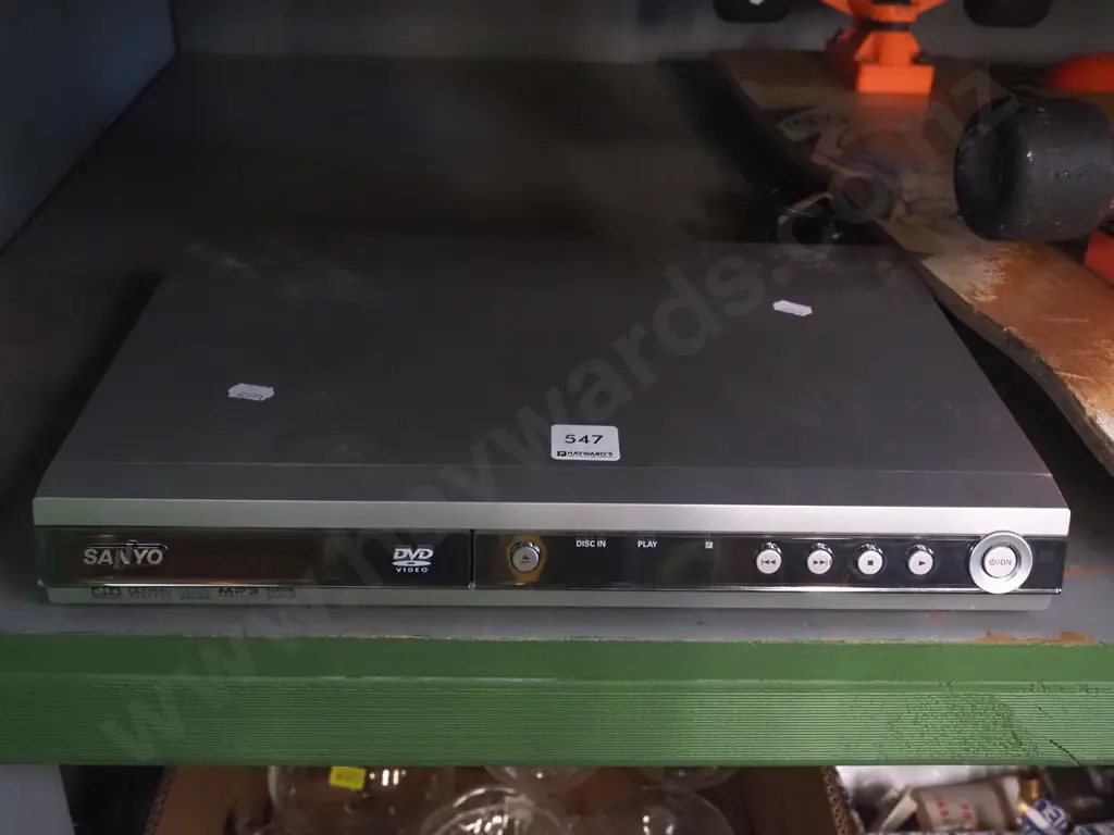 Sanyo DVD player Image 1++
