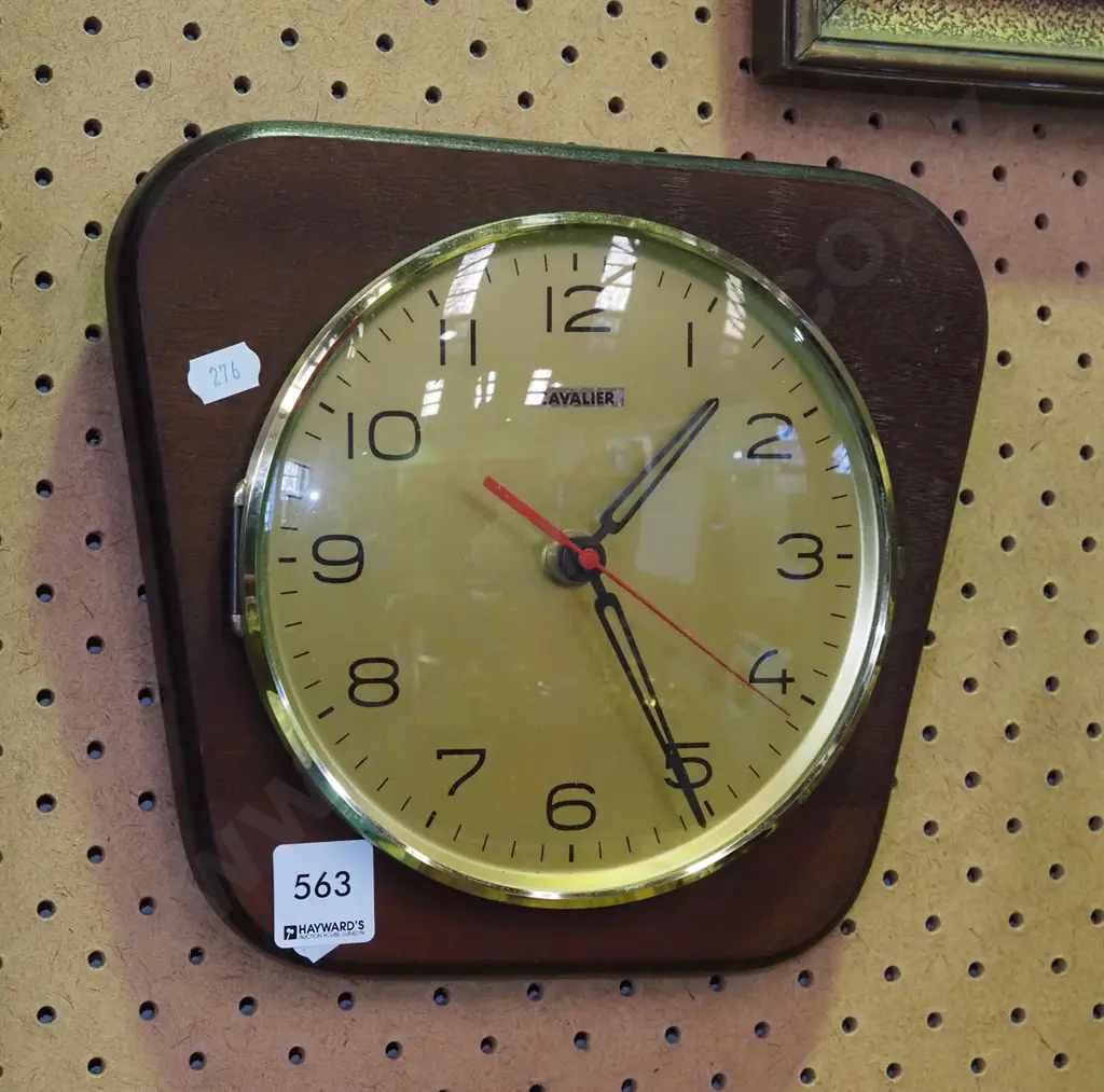 retro wall clock Image 1++