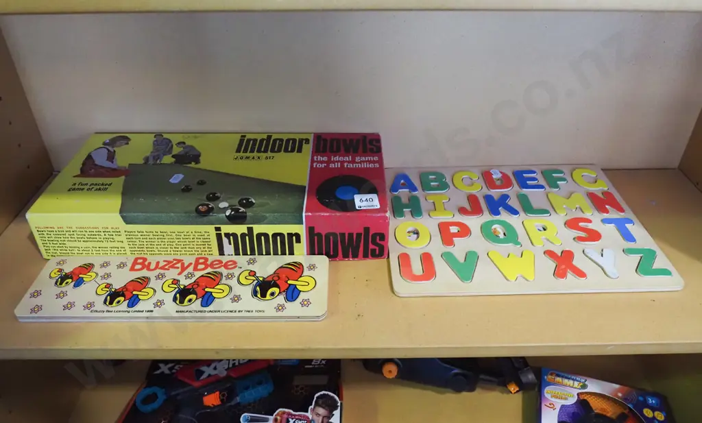 indoor bowl set, buzzy toy etc Image 1++