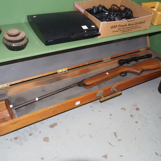 BSA Meteor air rifle with scope and wooden carry case