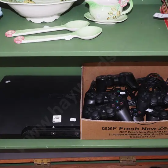 Sony PS3 and 6 controllers