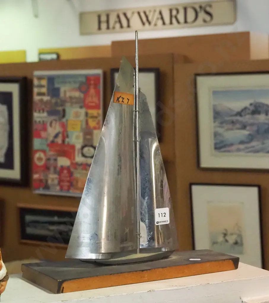 chrome yacht on mdf stand - needs a clean Image 1++