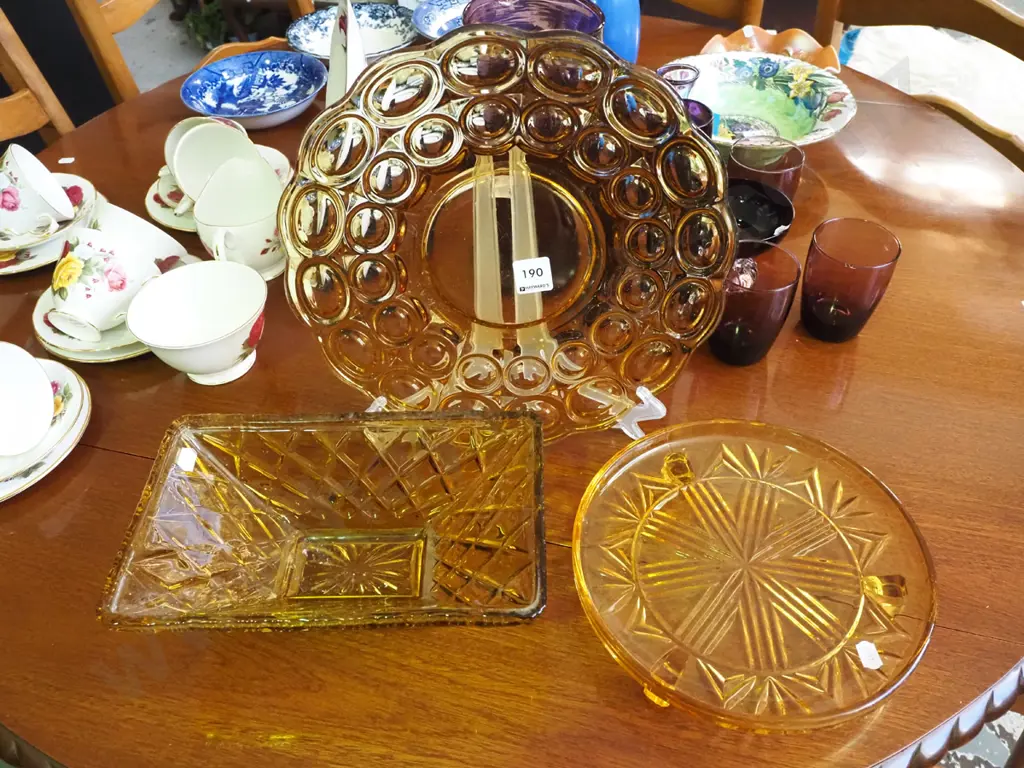 amber glass plates, vase Image 1++