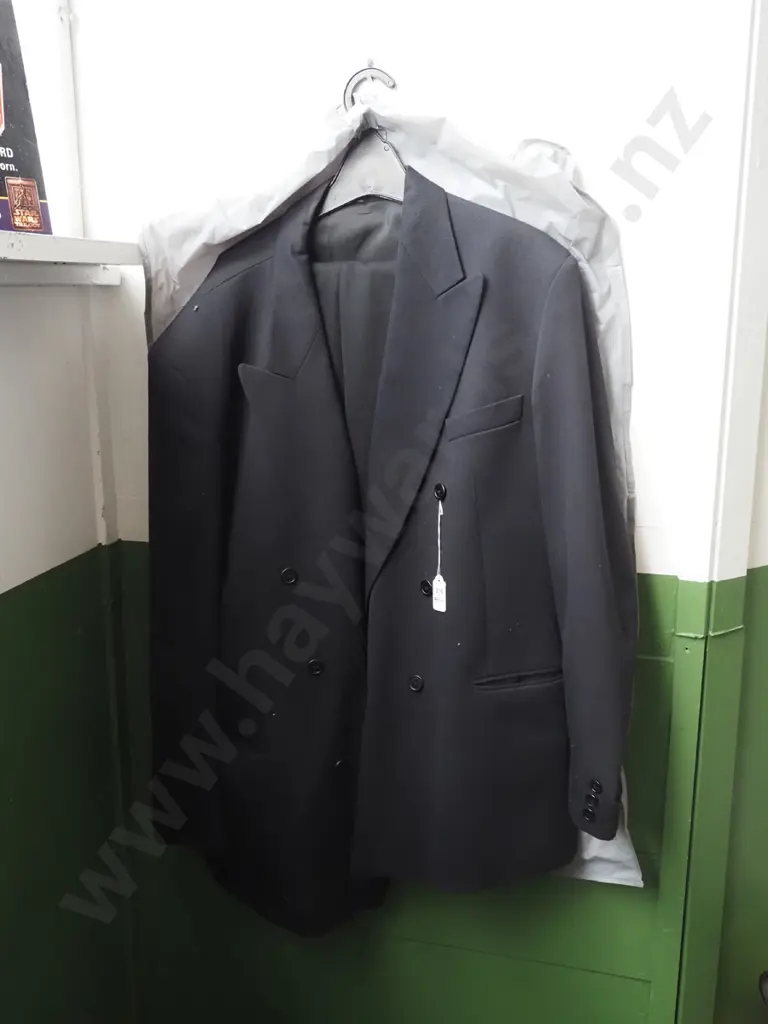 large suit pants and jacket Image 1++