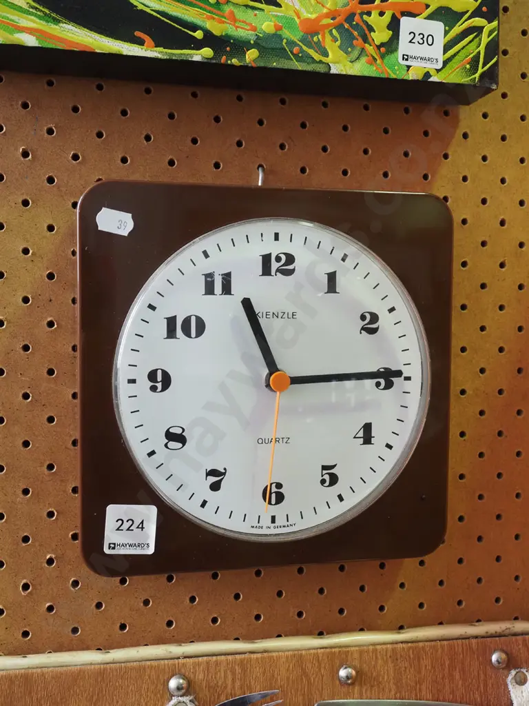 Kienzle retro plastic wall clock Image 1++
