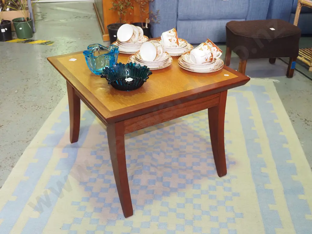 mixed timbers end table Image 1++