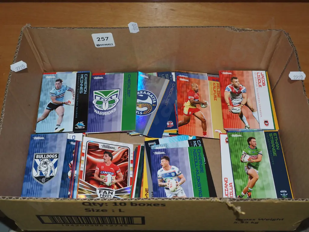 box of sporting collector cards - rugby league Image 1++