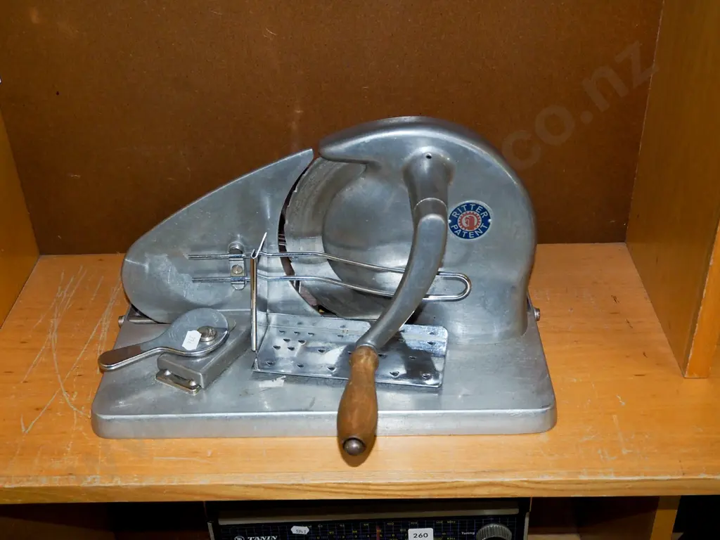 retro Ritter bench top slicer Image 1++