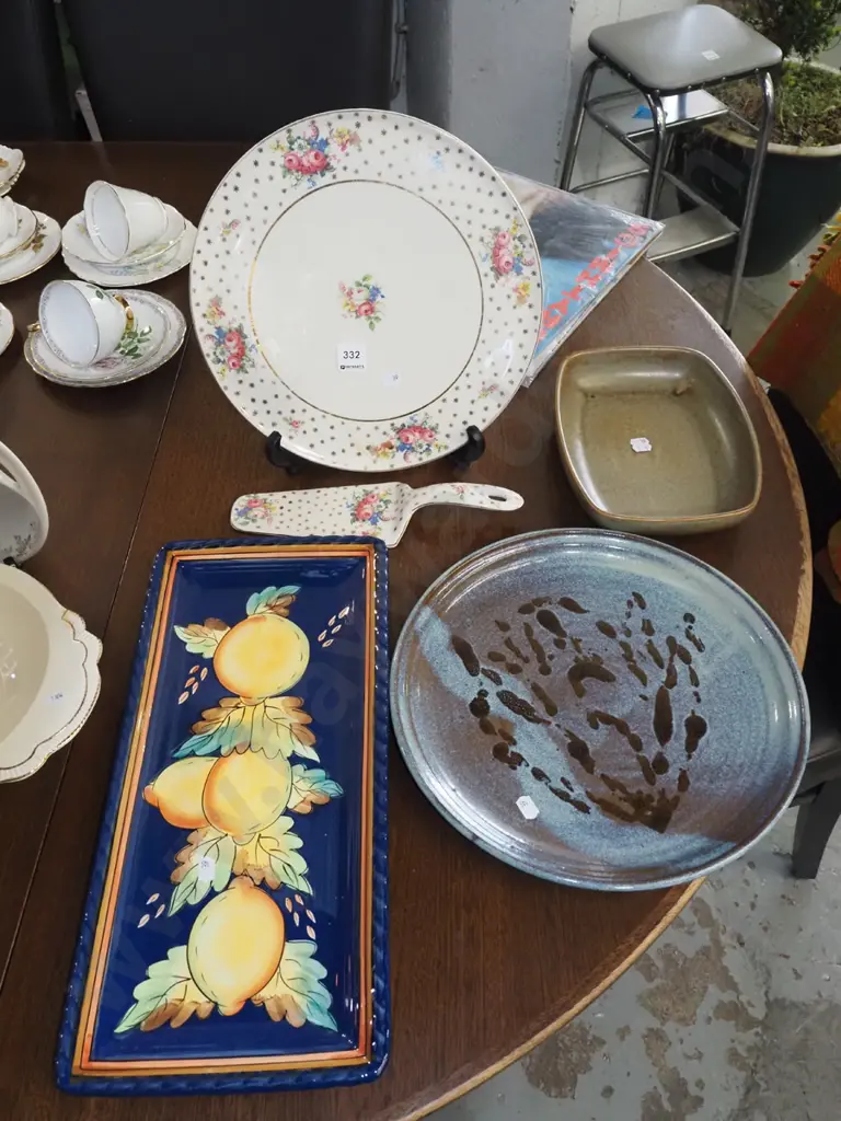 cake plate server, Temuka pottery dish, studio pottery plate, etc. Image 1++
