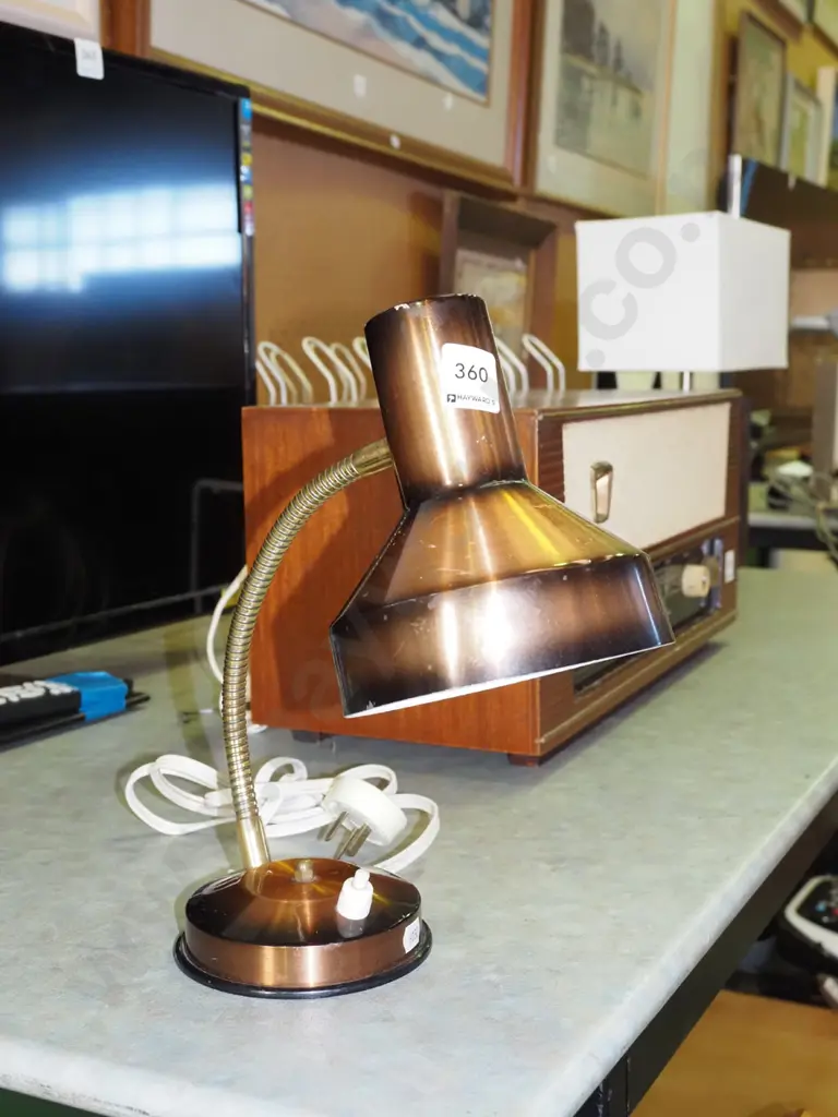 alloy desk lamp Image 1++