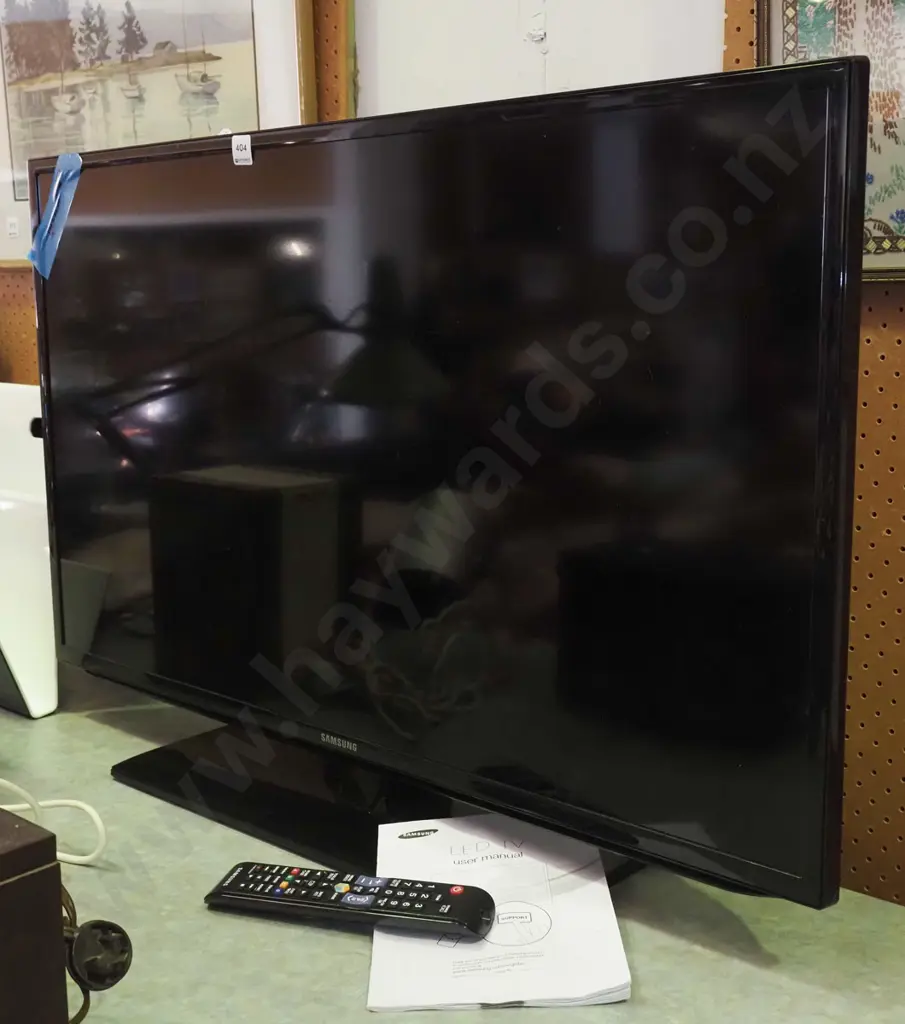 Samsung 40" flatscreen TV Image 1++