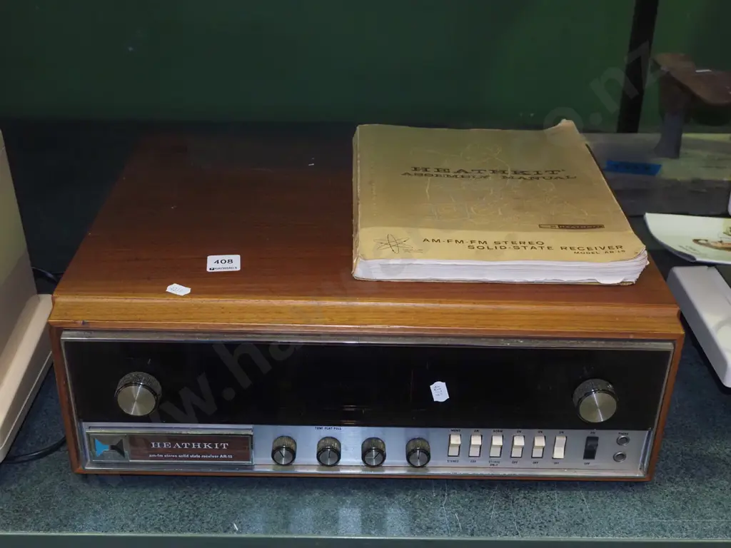 Heathkit Am/FM solid state stereo receiver Image 1++