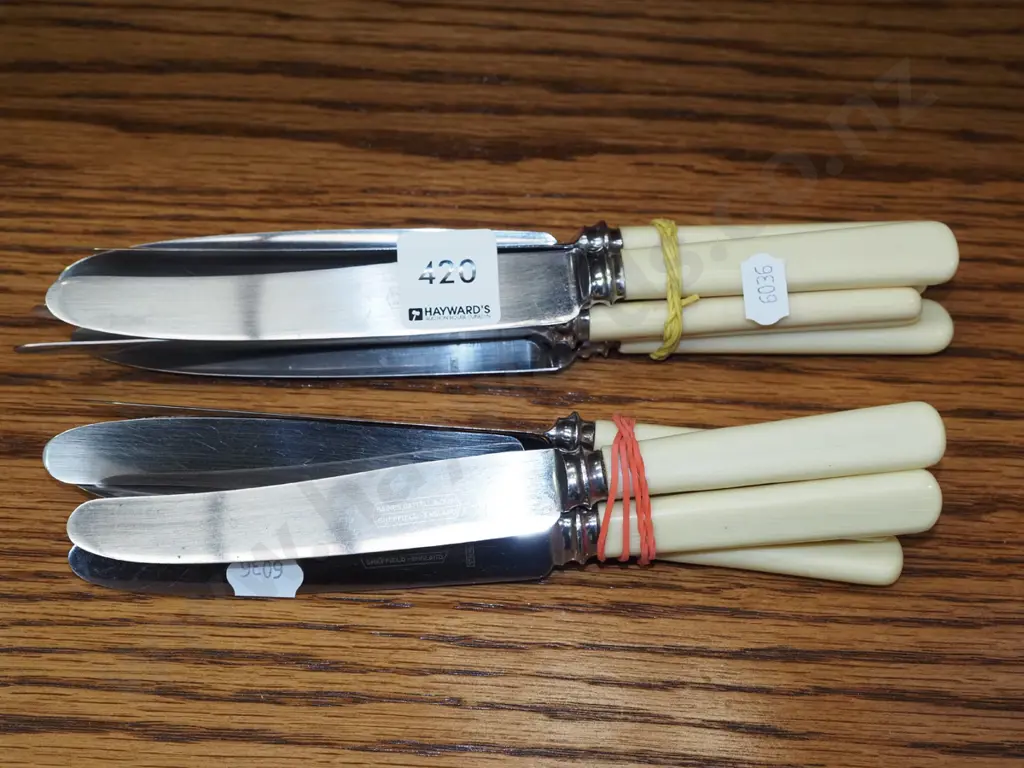 2x bundles of bone handled knives Image 1++