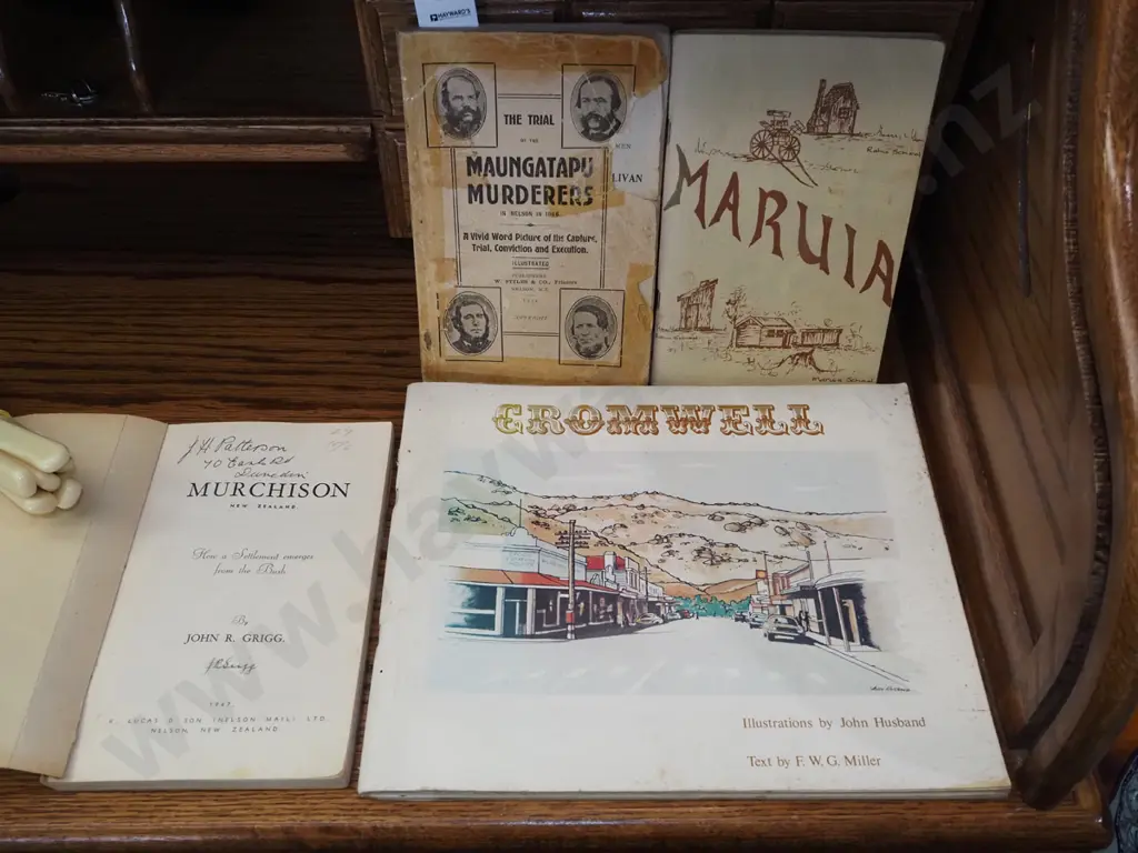 4x NZ historical books Image 1++
