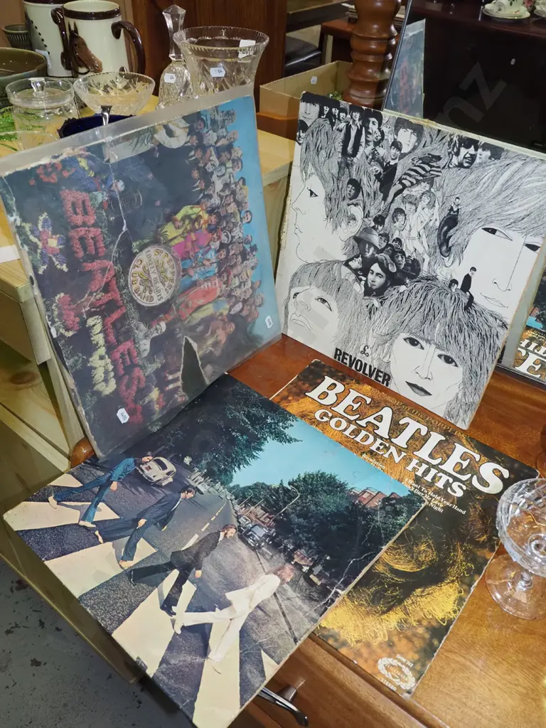 Beatles LPs Image 1++