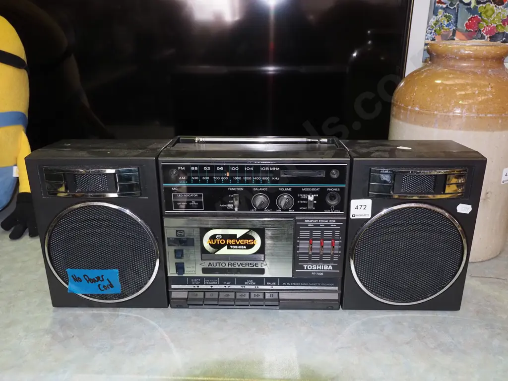 Toshiba radio cassette player - no power cord  - As Is No Returns Image 1++