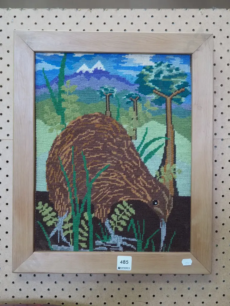 framed needlework - kiwi Image 1++