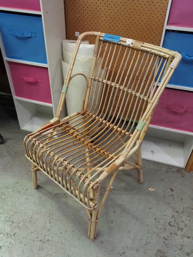 cane patio chair Image 1++