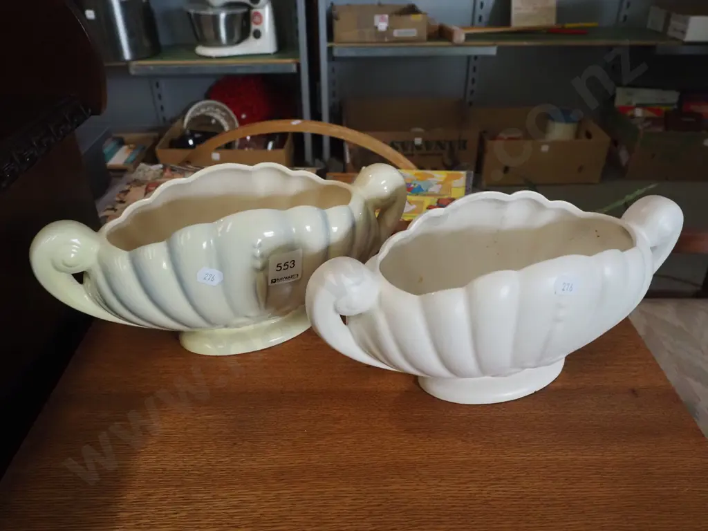 2x Titian ware vases Image 1++
