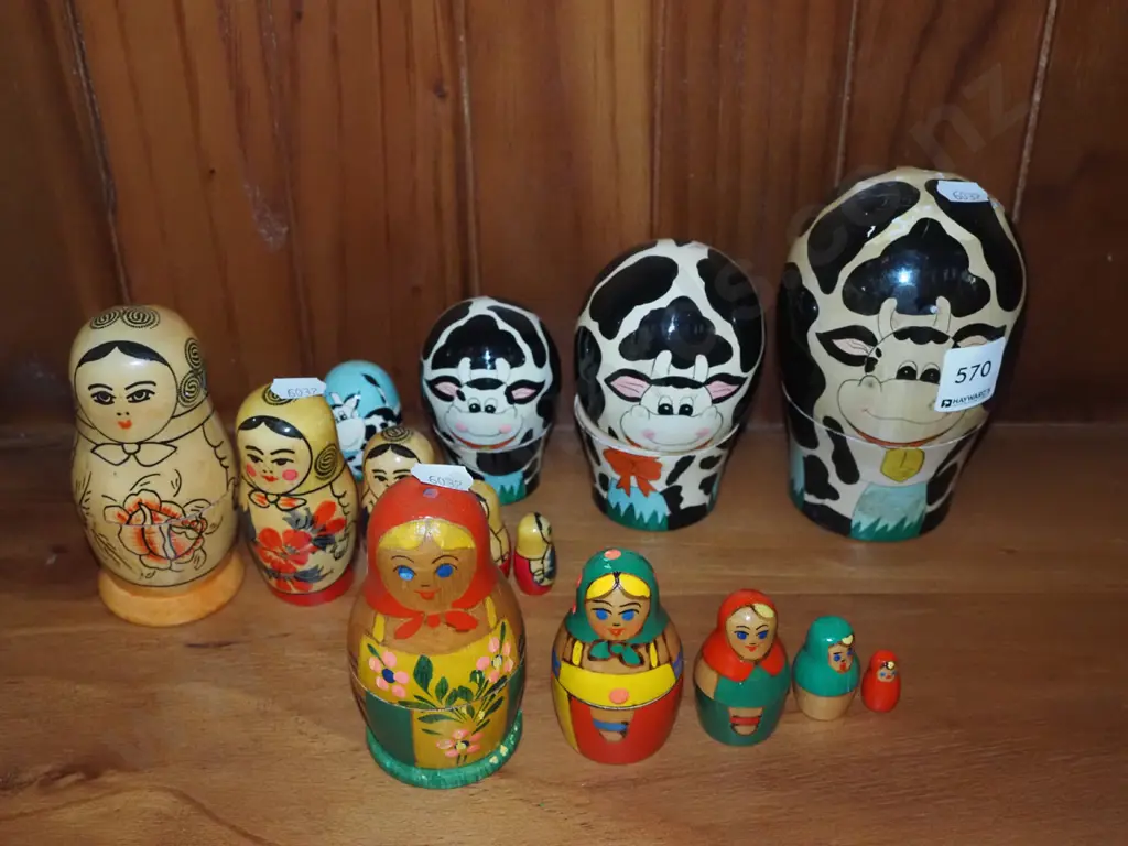 3x sets of Russian dolls Image 1++