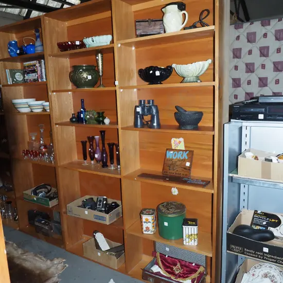 solid rimu adjustable bookcase H-2050 W-1400 D-235