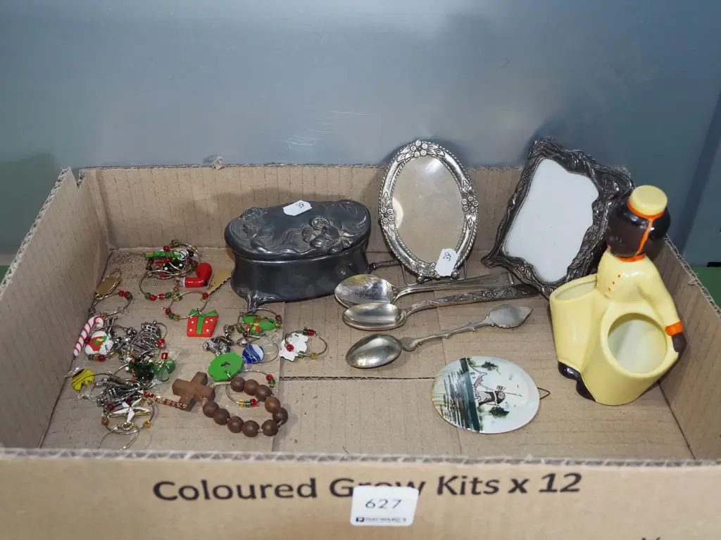 box; picture frames, teaspoons etc Image 1++