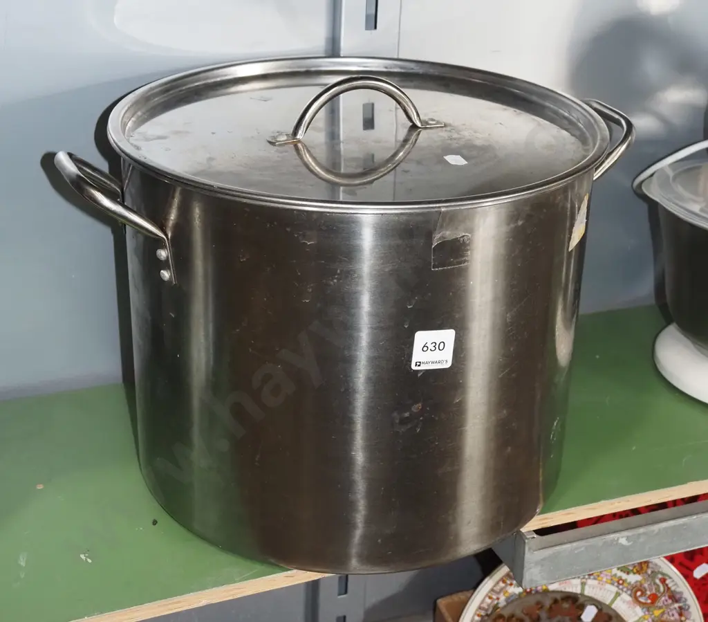 stainless steel lidded stock pot Image 1++