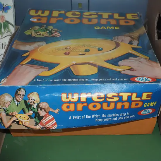 wrestle around marble game
