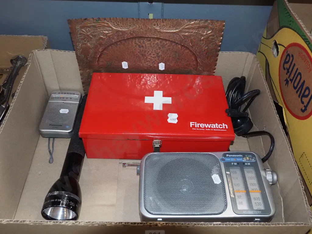 box; transistor radio, torch, first aid kit Image 1++