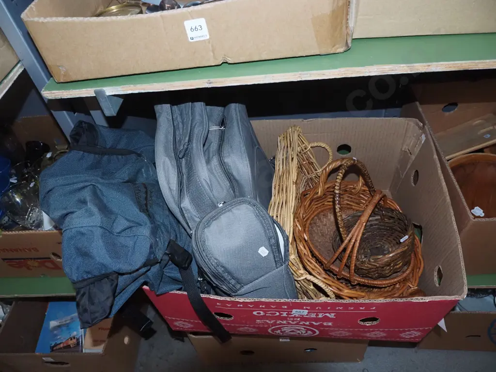 box; picnic hamper backpack, Kathmandu day pack, cane baskets Image 1++