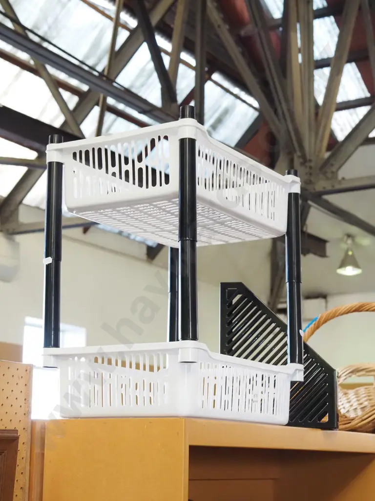 2 tier plastic storage baskets Image 1++