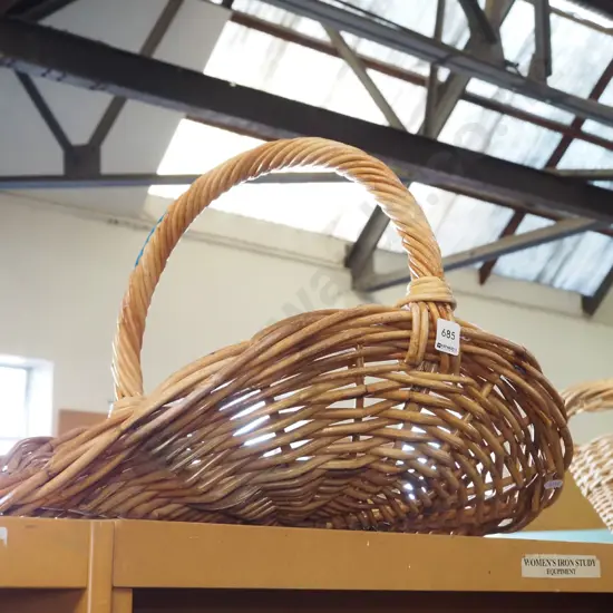 cane basket 