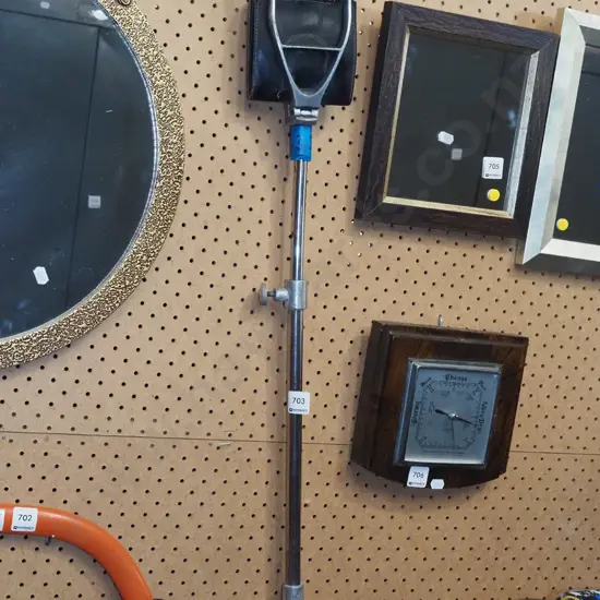 shooting stick