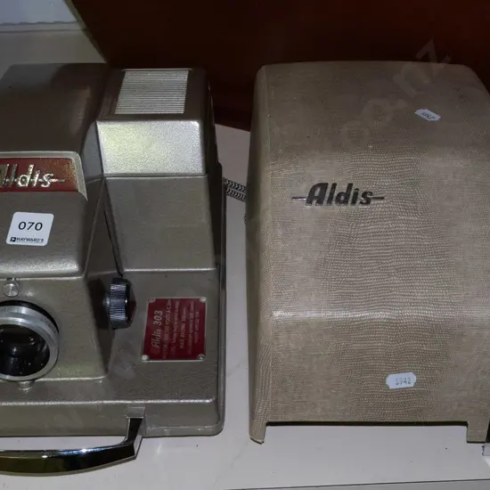 Eldis slide projector