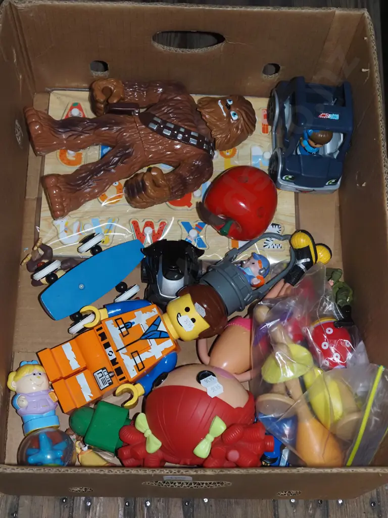 box of toys Image 1++