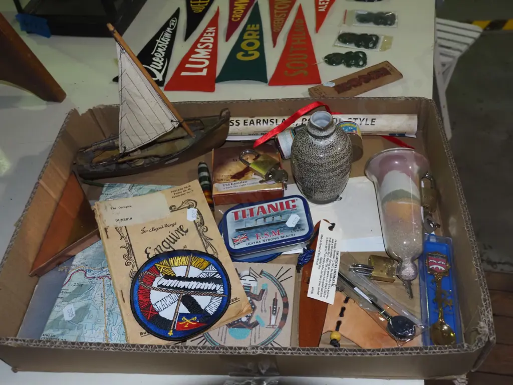 box; tins, souvenir teaspoons, maps, books etc Image 1++