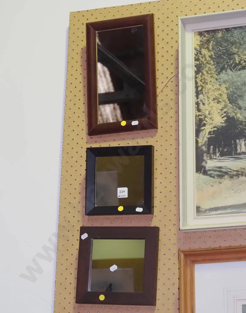 3x small wall mirrors - yellow dots Image 1++