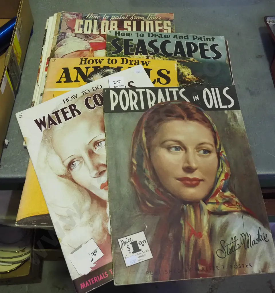 back issues of various art magazines Image 1++